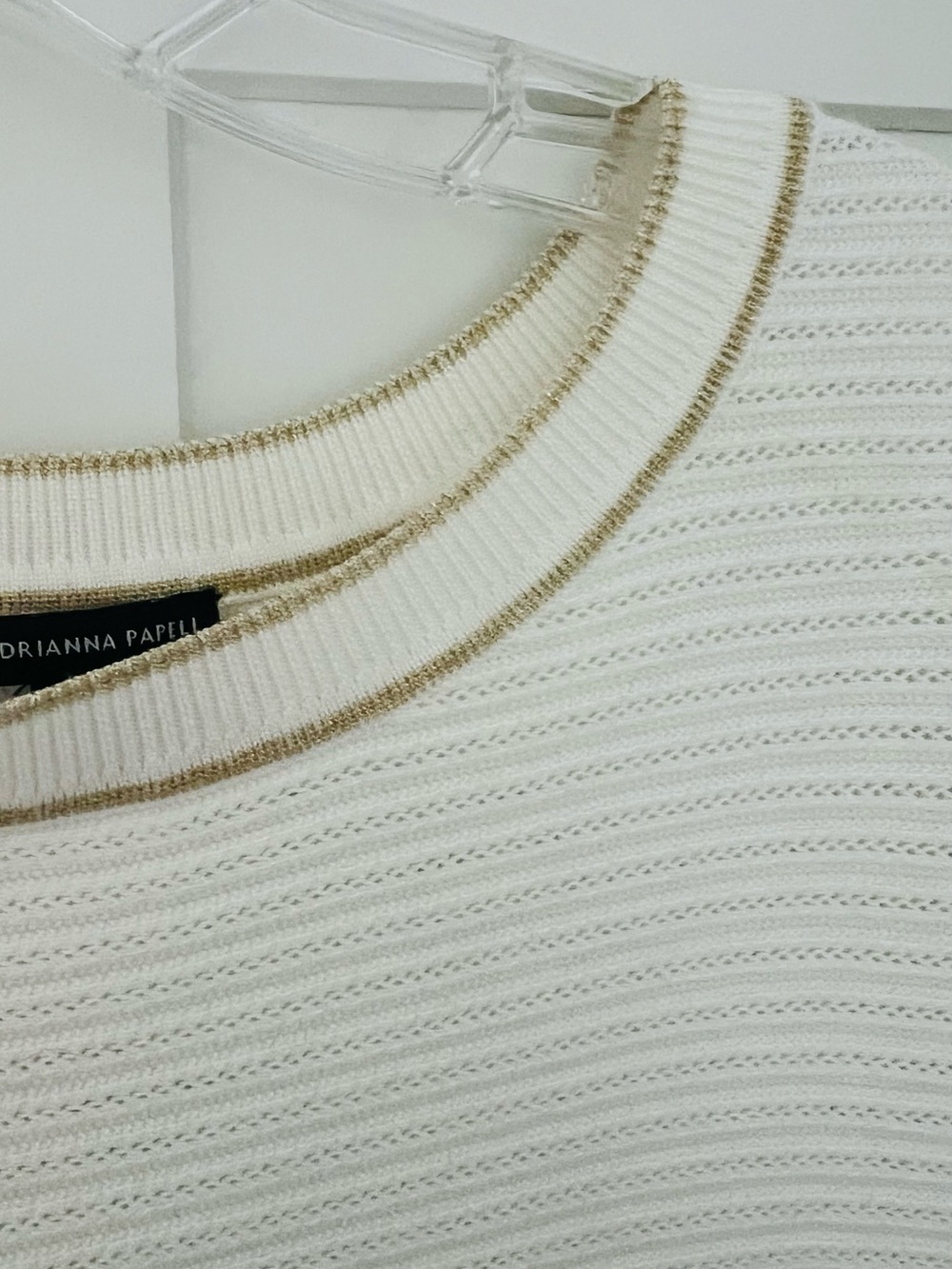 Adrianna Papell Dolman Sleeve Short Sleeve Knit Top with Gold Trim Women’s Med - Picture 4 of 12